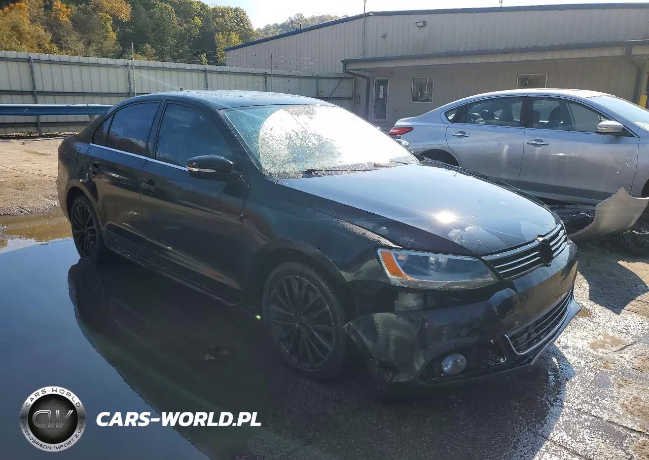 2013 Volkswagen Jetta Sel VIN:3VWLX7AJ3DM236604 - 4