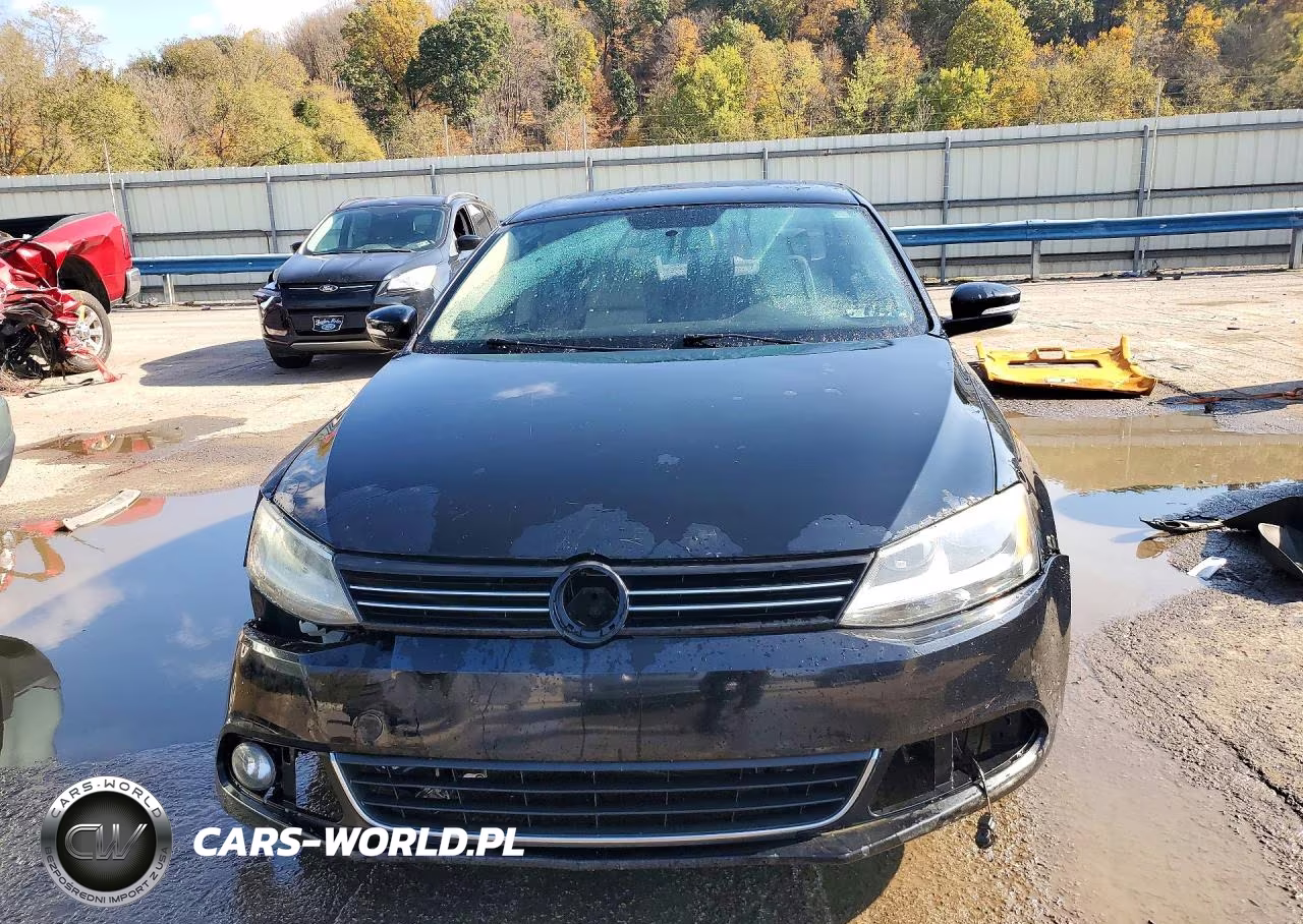 2013 Volkswagen Jetta Sel VIN:3VWLX7AJ3DM236604 - 5