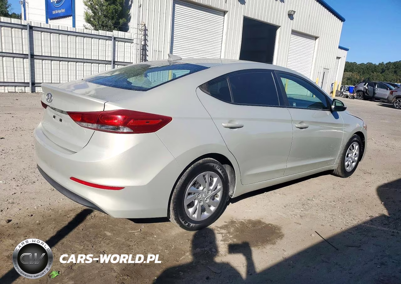 2017 Hyundai Elantra Se VIN:5NPD74LF2HH177023 - 3