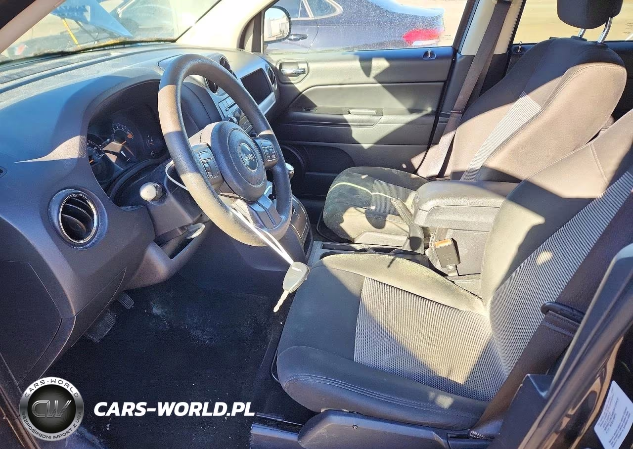 2015 Jeep Compass Sport VIN:1C4NJDBB7FD183360 - 7