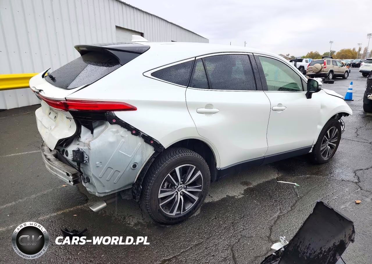 2022 Toyota Venza Le VIN:JTEAAAAH7NJ110729 - 3