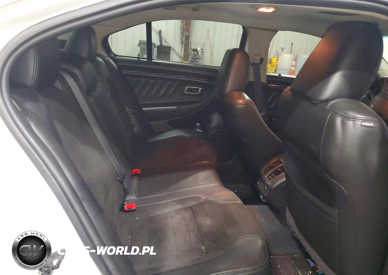 2011 Ford Taurus Sho VIN:1FAHP2KT9BG104925 - 10