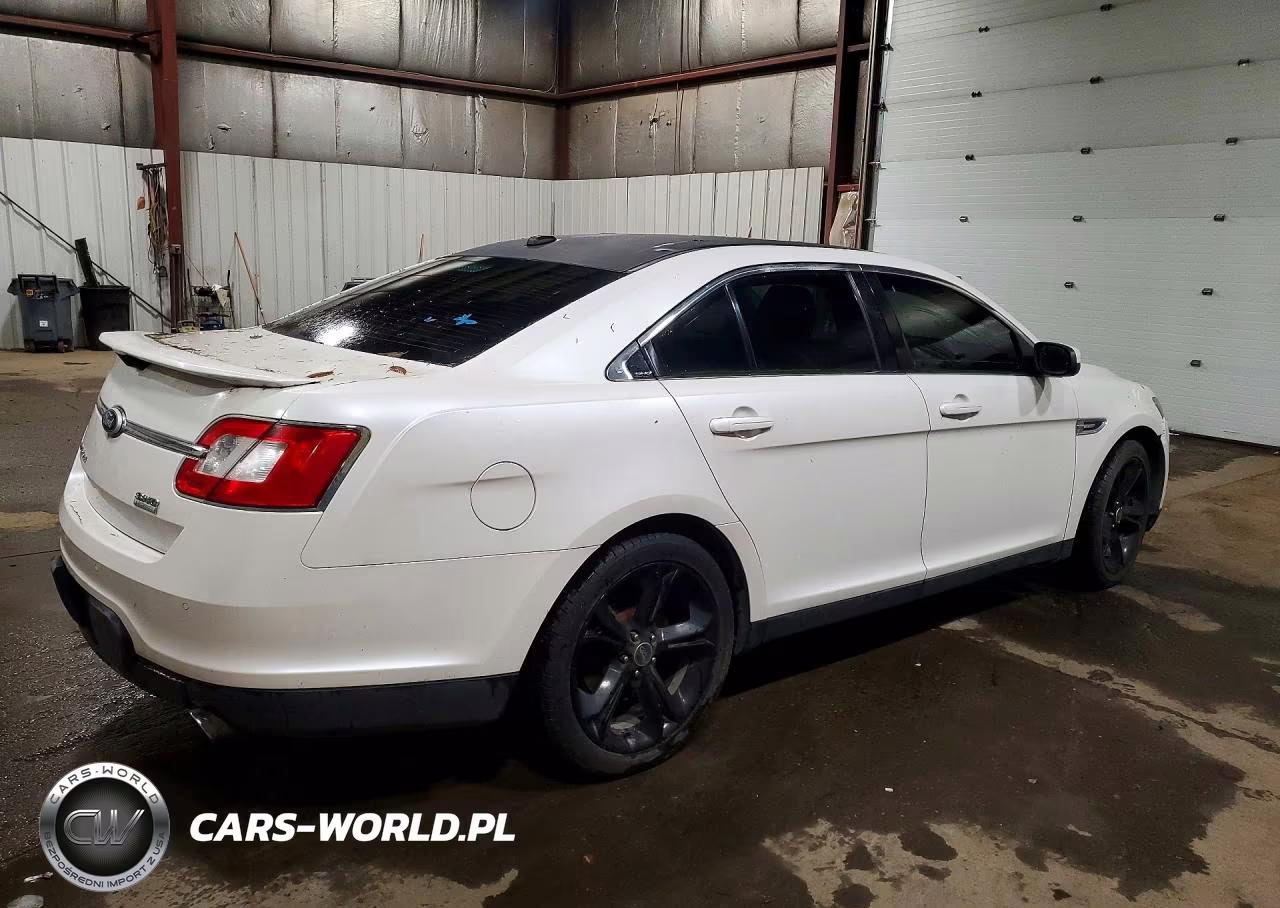 2011 Ford Taurus Sho VIN:1FAHP2KT9BG104925 - 3