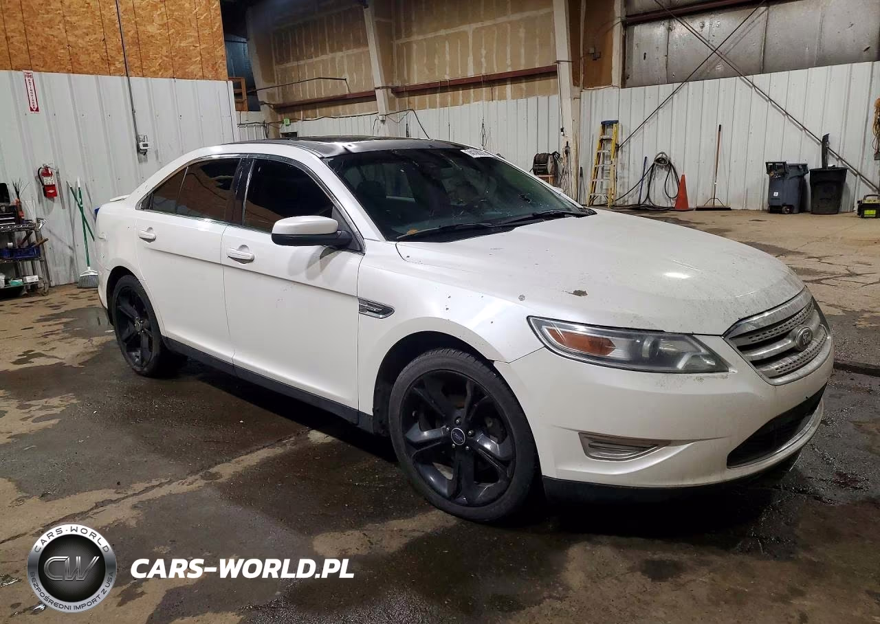 2011 Ford Taurus Sho VIN:1FAHP2KT9BG104925 - 4