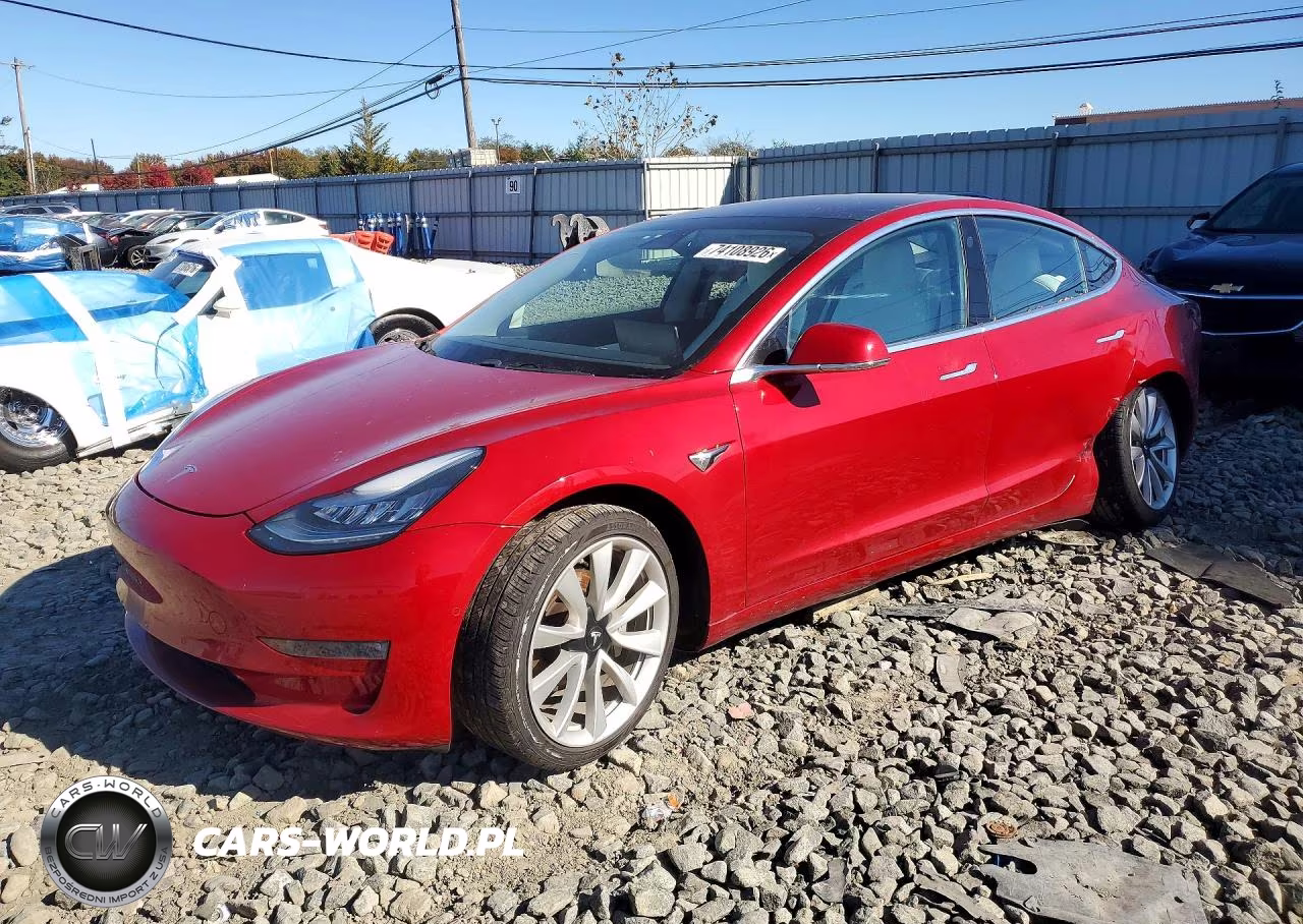 2018 Tesla Model 3 VIN:5YJ3E1EA2JF169347 - 1