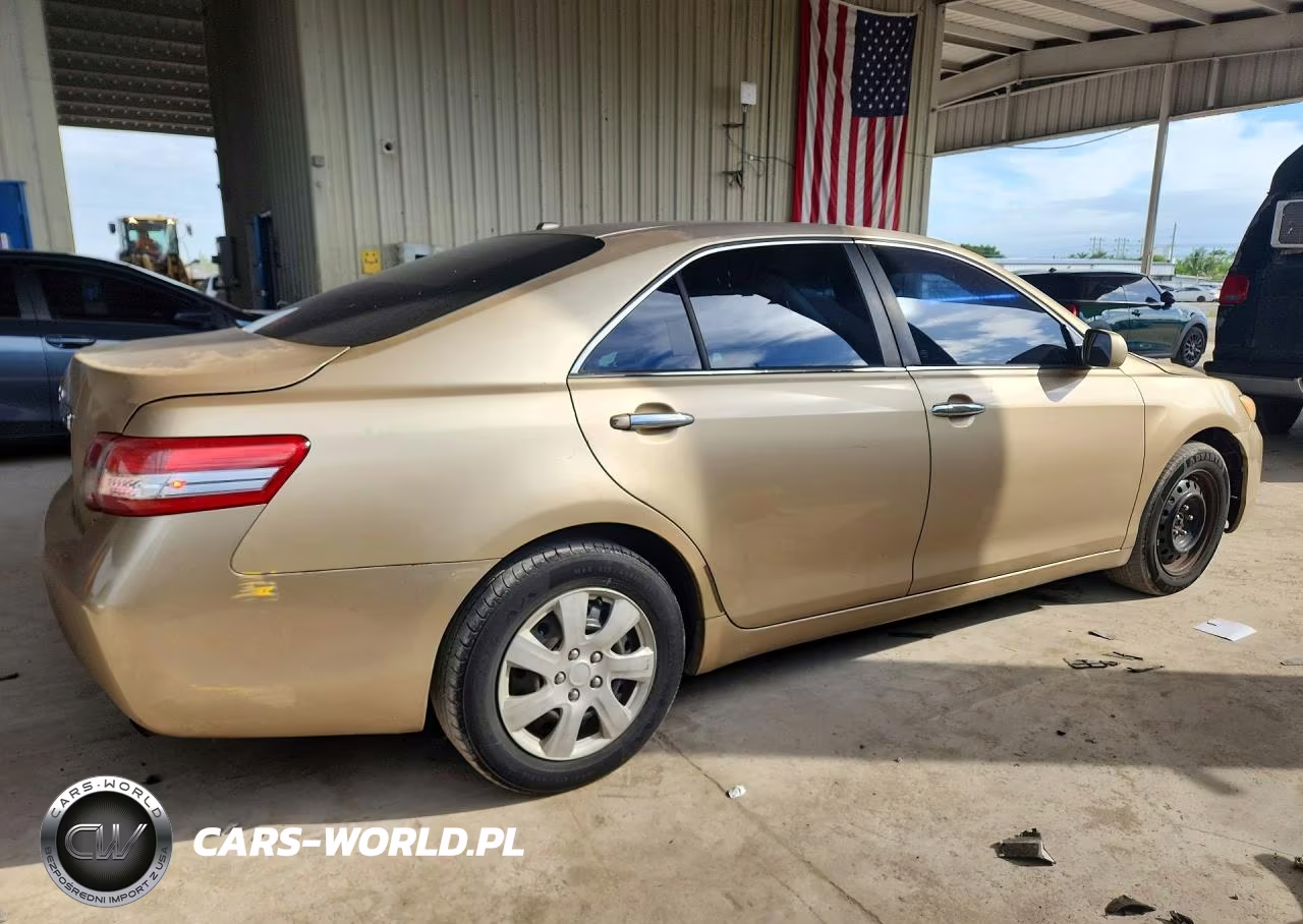 2011 Toyota Camry Le VIN:4T1BF3EK6BU167456 - 3