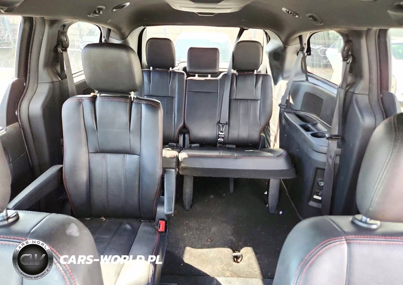 2018 Dodge Grand Caravan Gt VIN:2C4RDGEG9JR335940 - 10