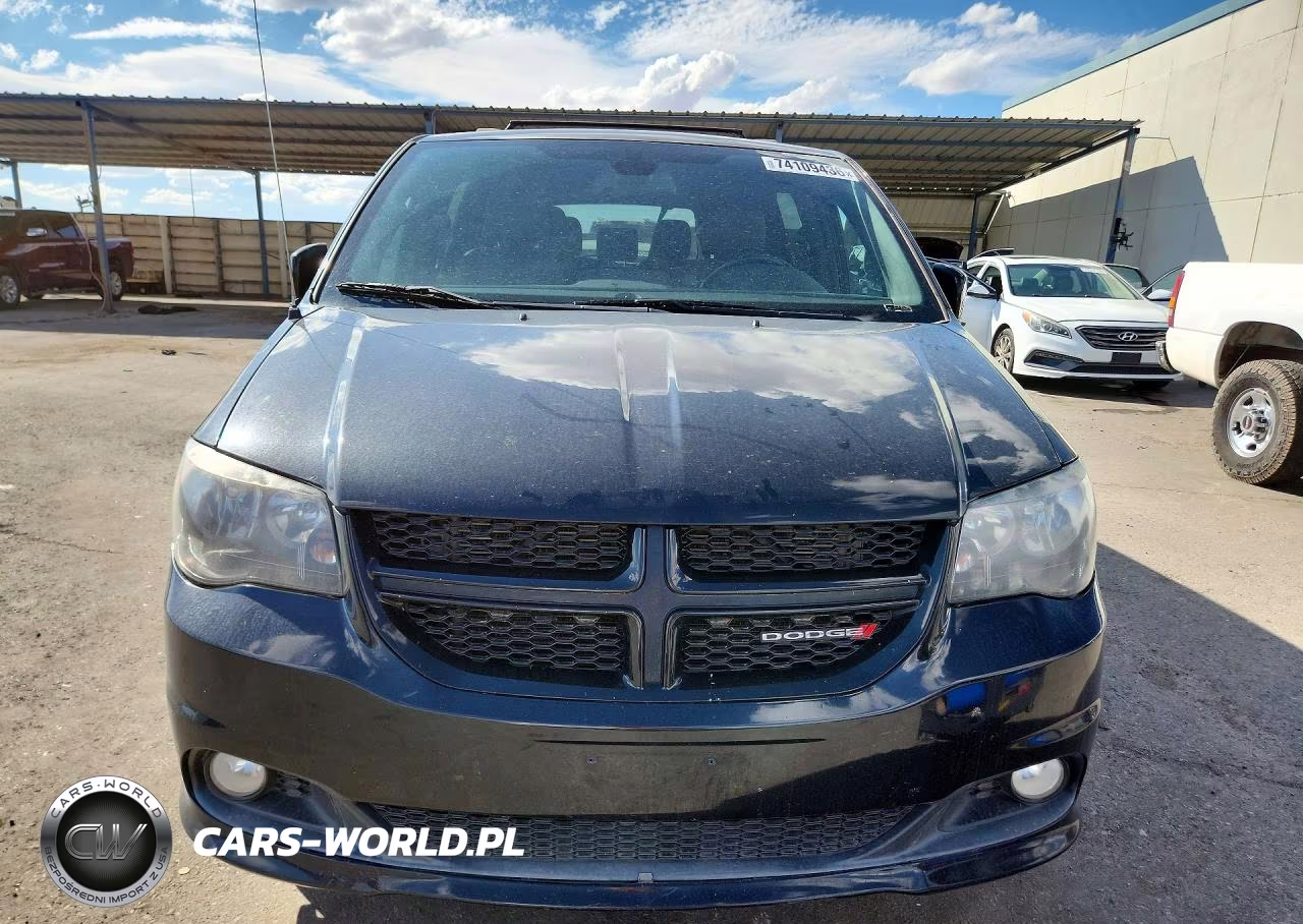 2018 Dodge Grand Caravan Gt VIN:2C4RDGEG9JR335940 - 5