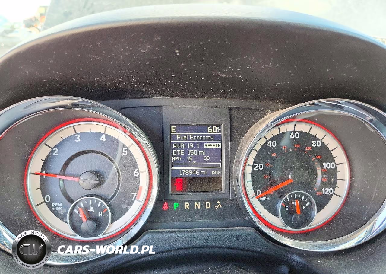 2018 Dodge Grand Caravan Gt VIN:2C4RDGEG9JR335940 - 9
