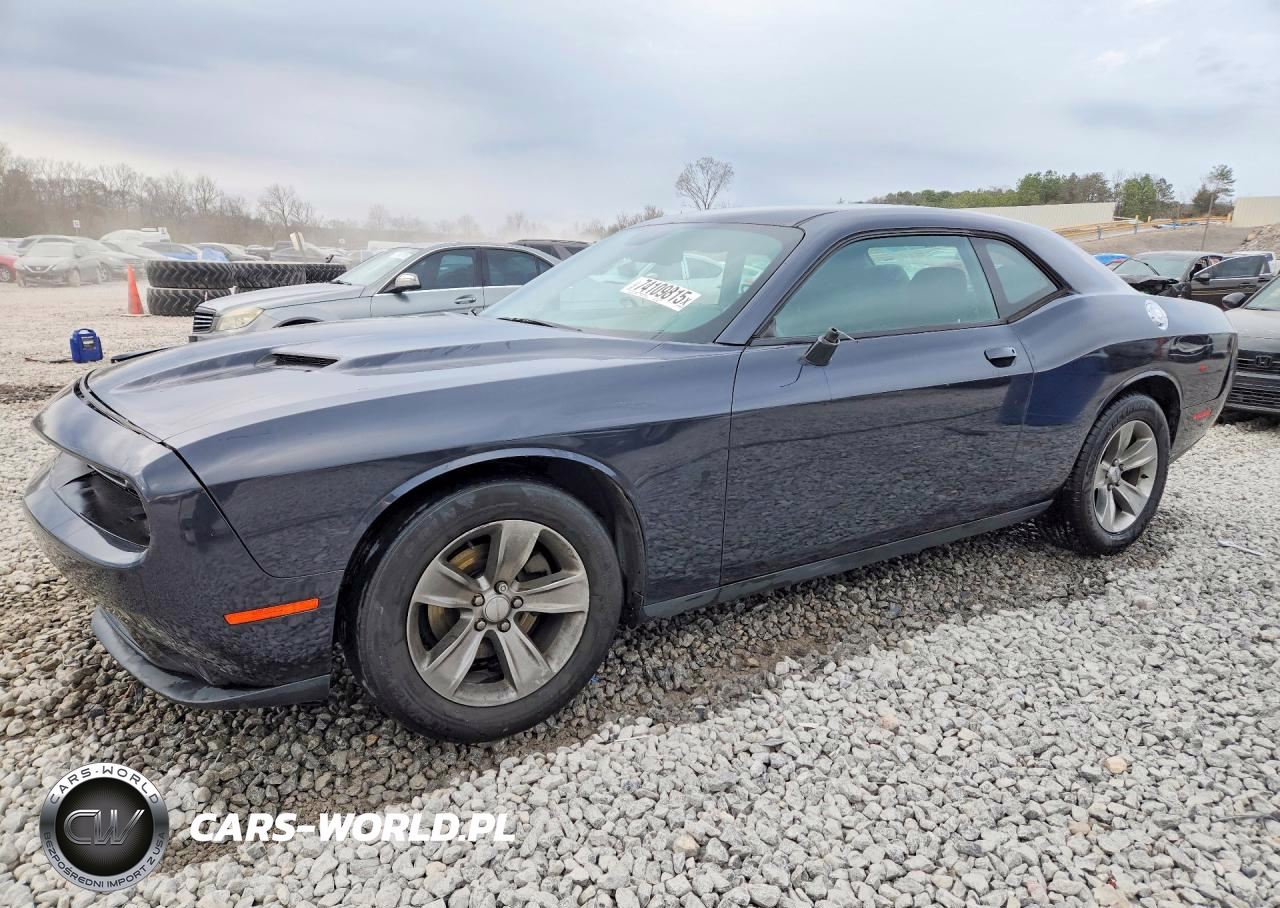 2017 Dodge Challenger Sxt