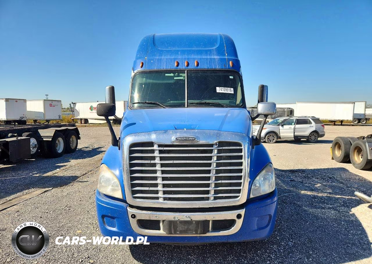 2016 Freightliner Cascadia 125 VIN:3AKJGLD57GSHC3890 - 5
