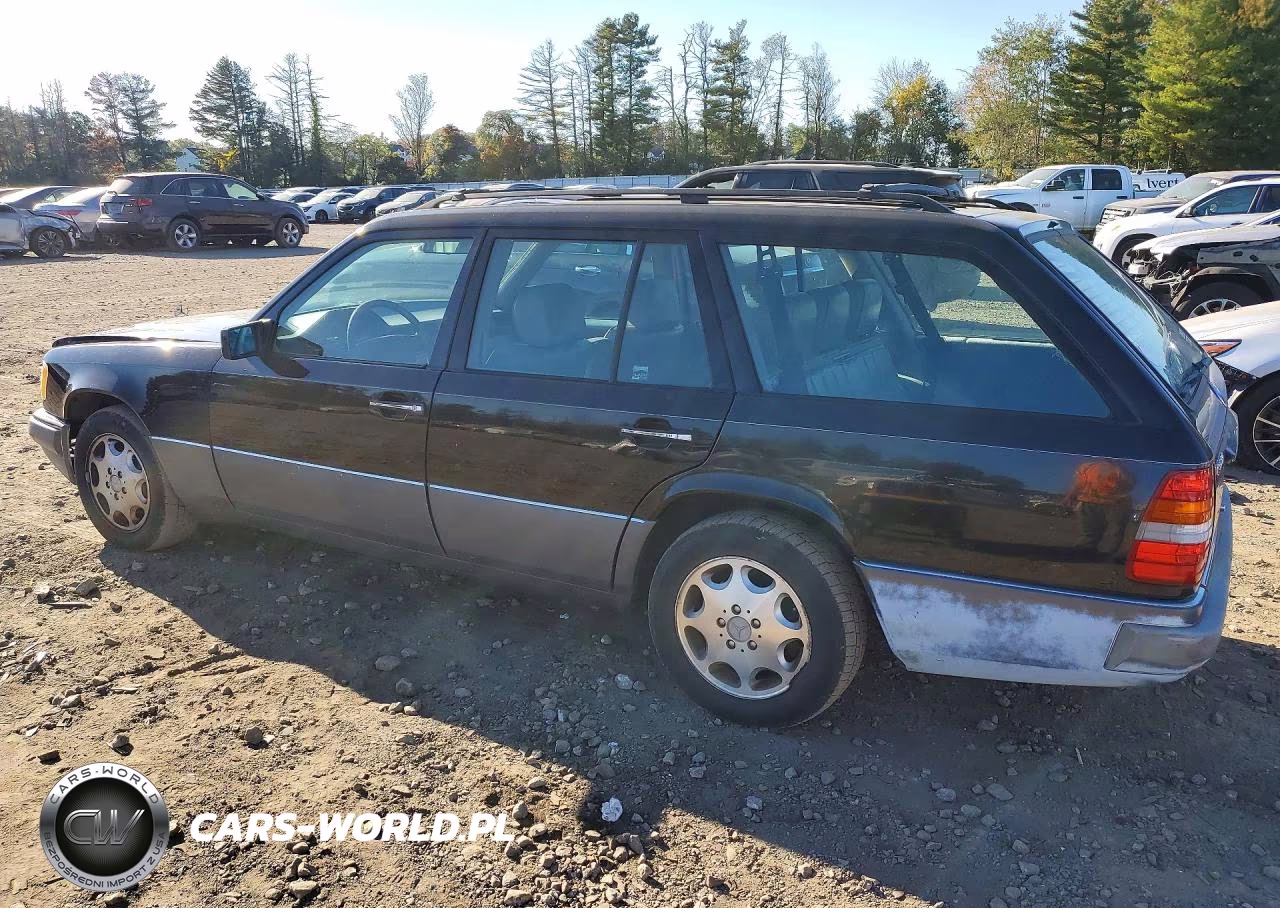 1995 Mercedes-Benz E 320 VIN:WDBEA92E8SF305759 - 2