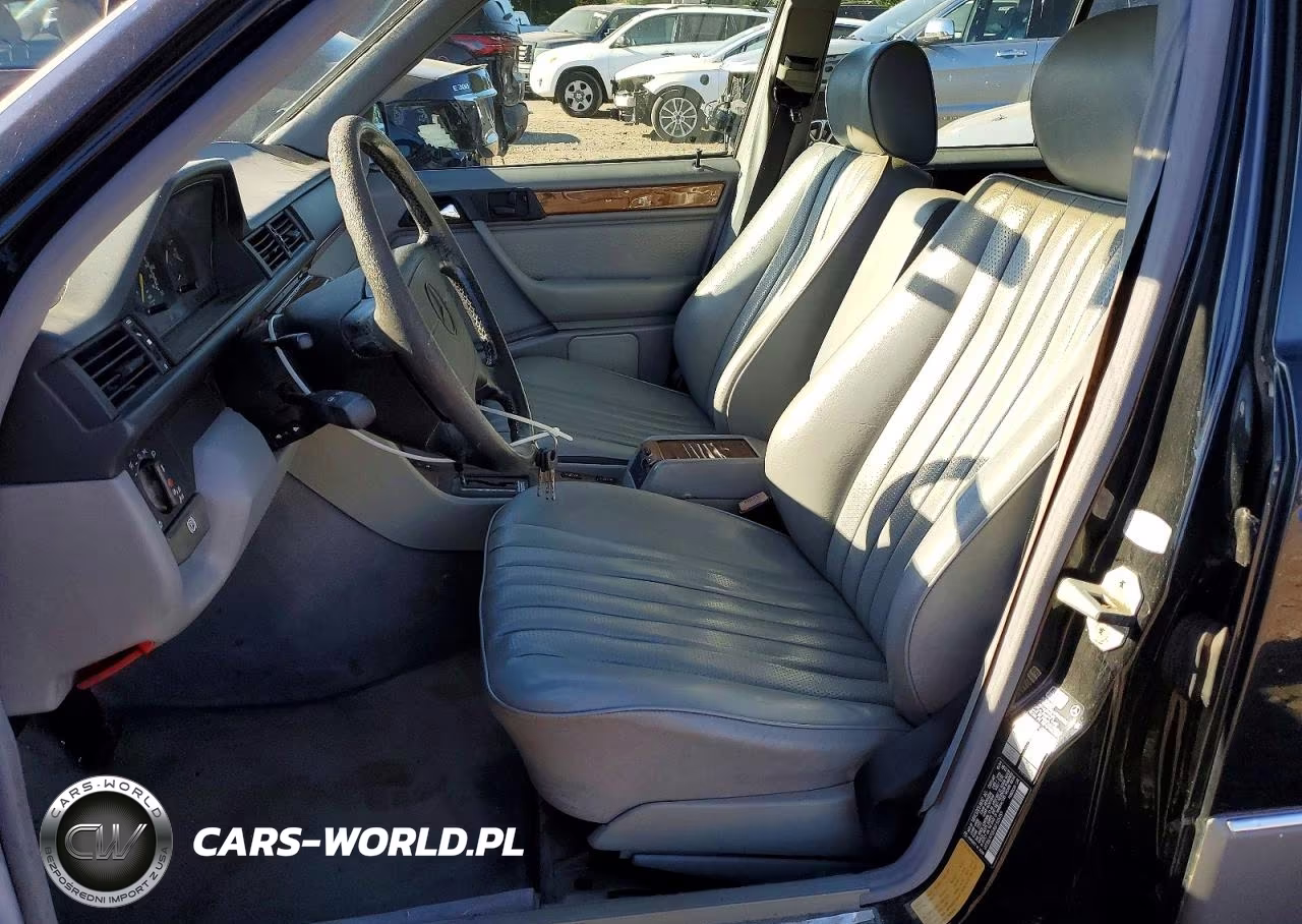 1995 Mercedes-Benz E 320 VIN:WDBEA92E8SF305759 - 7