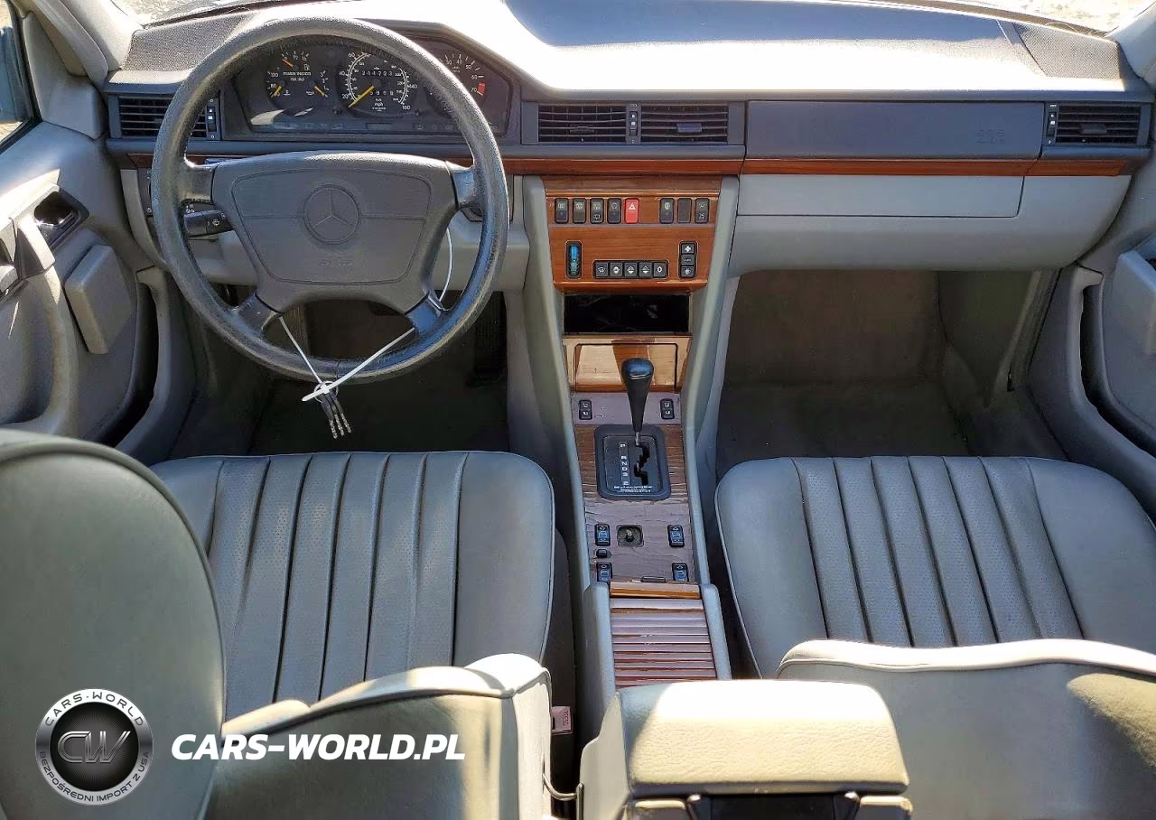 1995 Mercedes-Benz E 320 VIN:WDBEA92E8SF305759 - 8