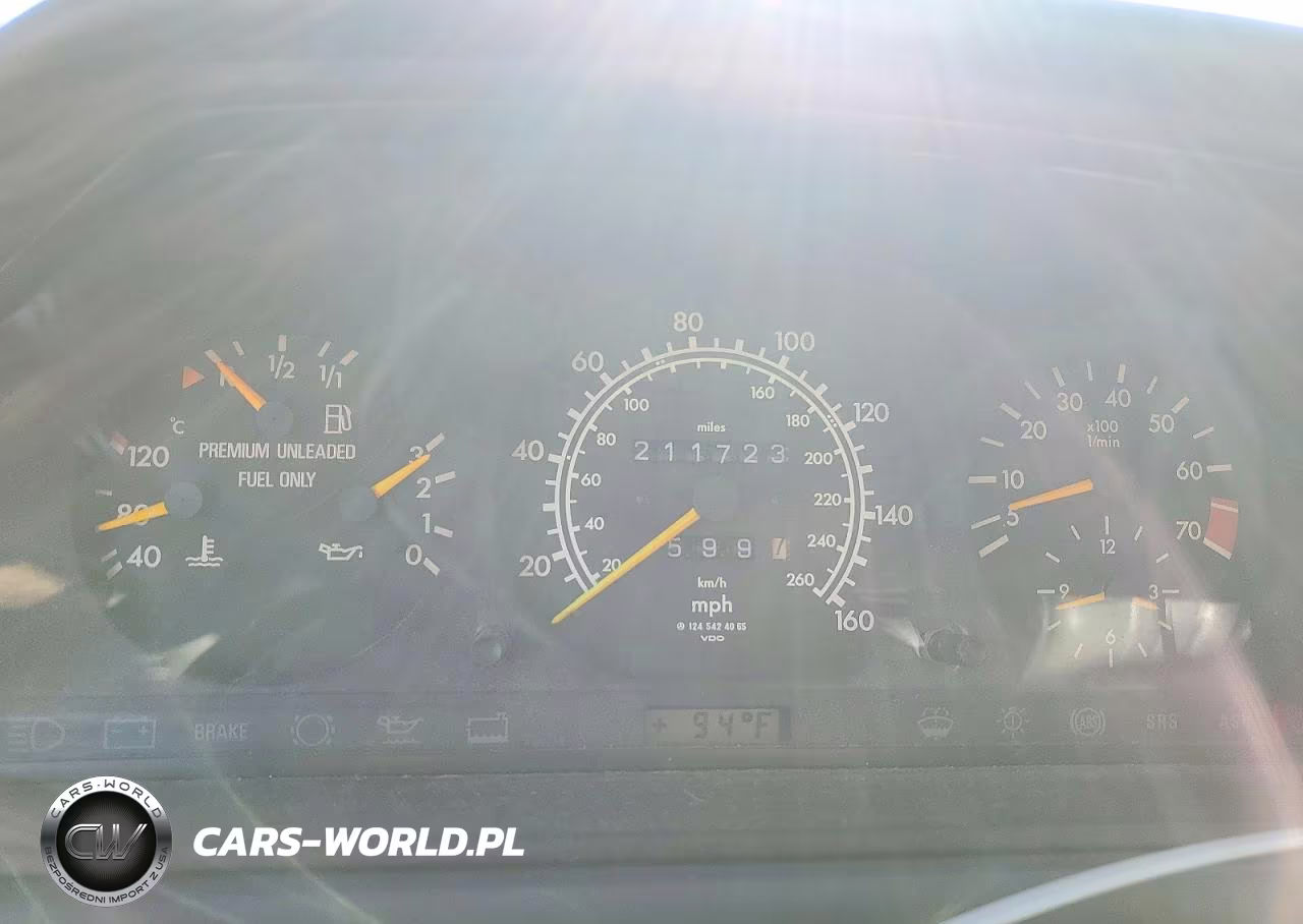 1995 Mercedes-Benz E 320 VIN:WDBEA92E8SF305759 - 9