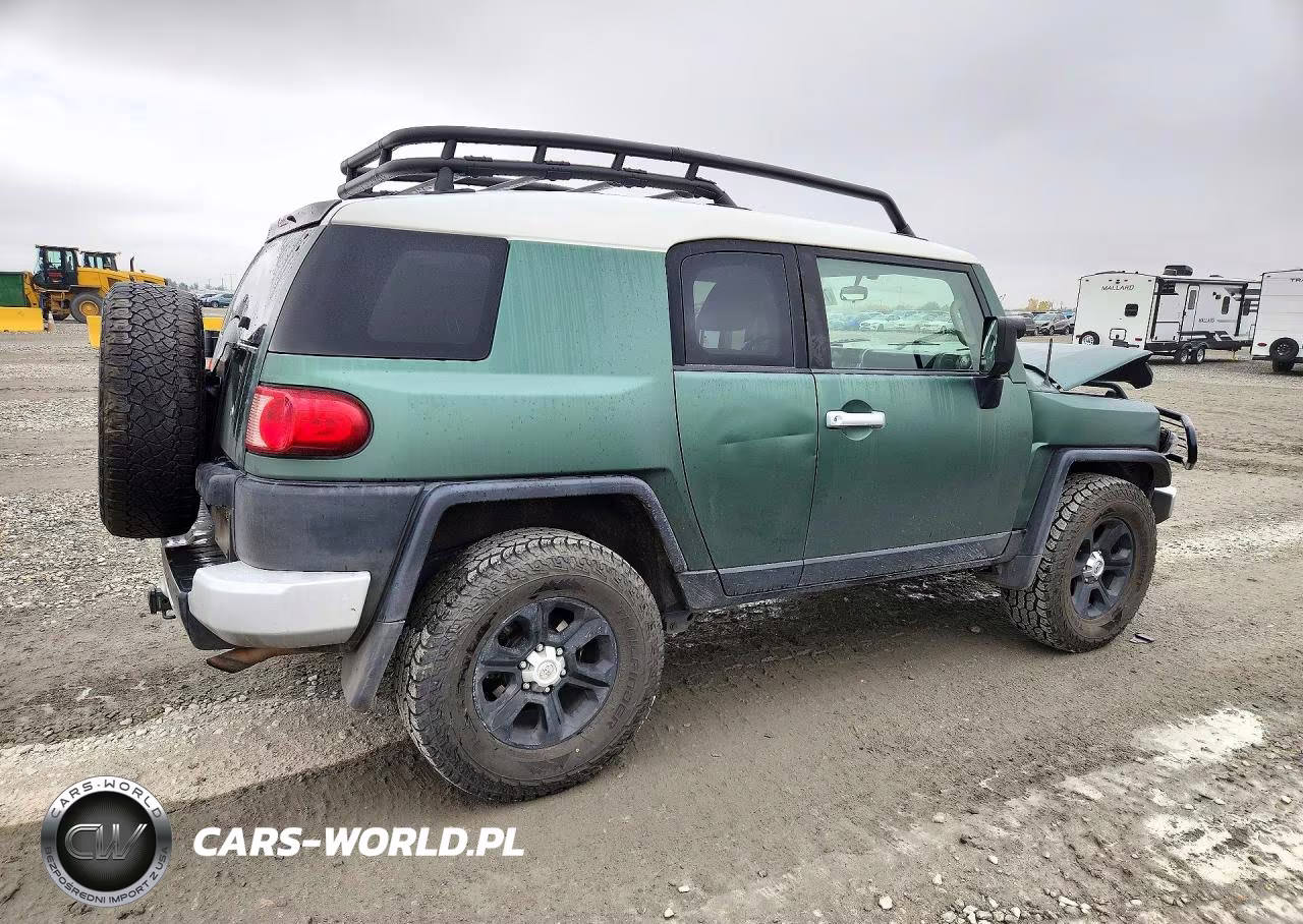 2007 Toyota Fj Cruiser Base VIN:JTEBU11F670096485 - 3