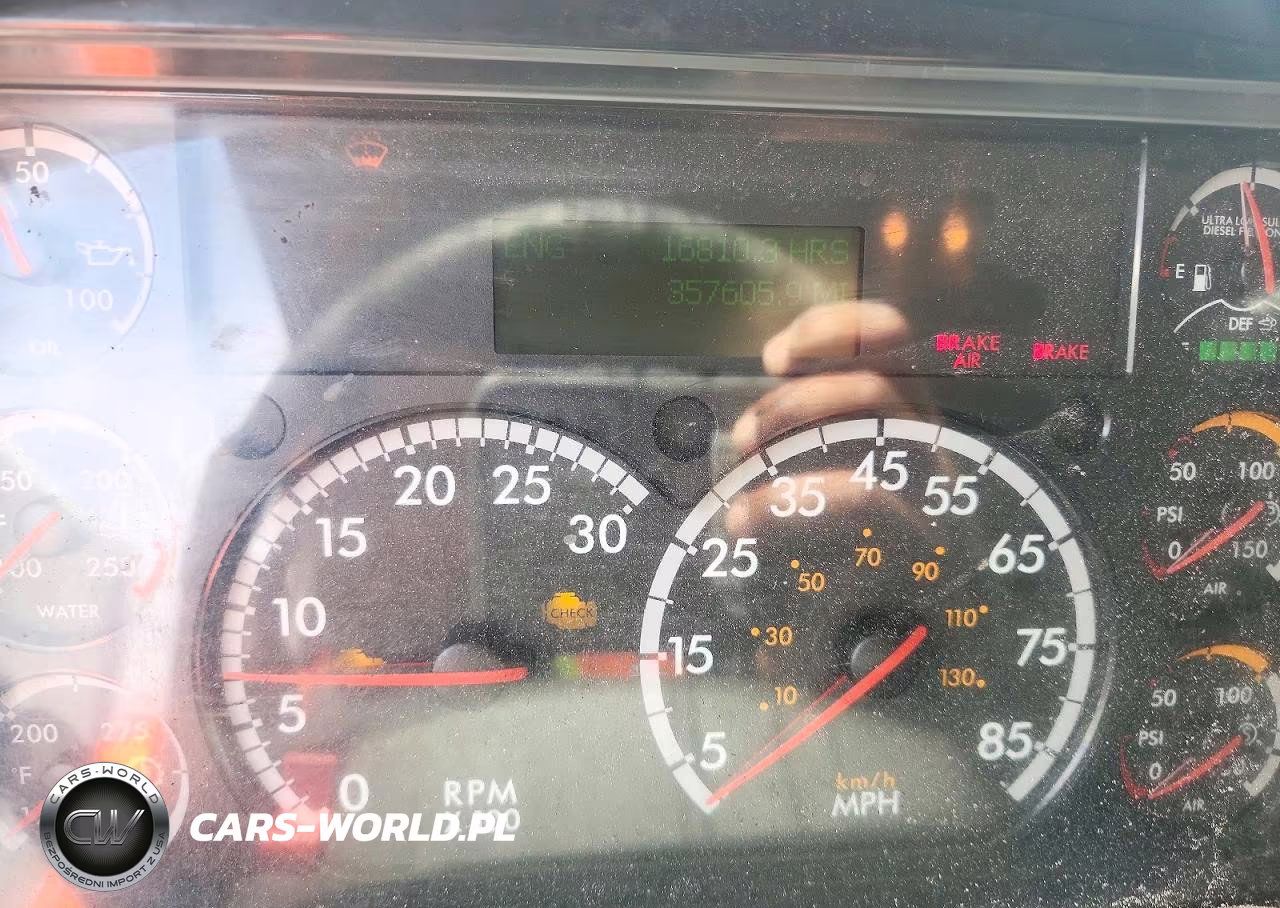 2020 Freightliner M2 106 Medium Duty VIN:1FVACWFC4LHLD3940 - 9