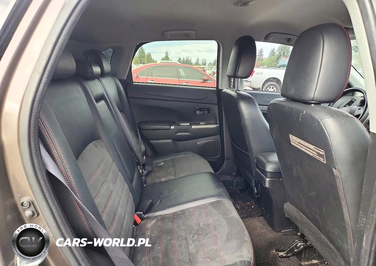 2018 Mitsubishi Outlander Sport Es VIN:JA4AP3AW3JU004097 - 11