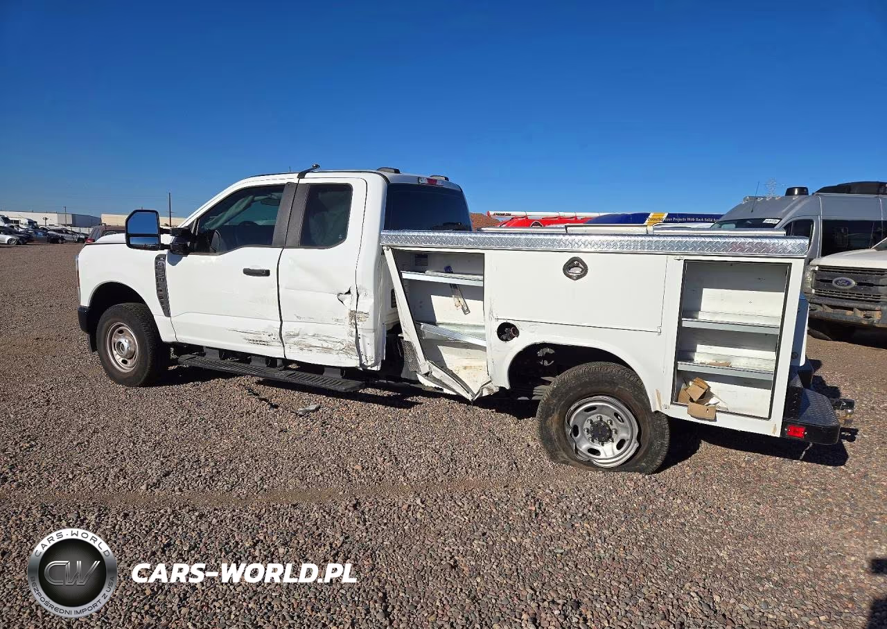 2025 Ford F350 Super Duty VIN:1FT8X3BA1SEC04401 - 2