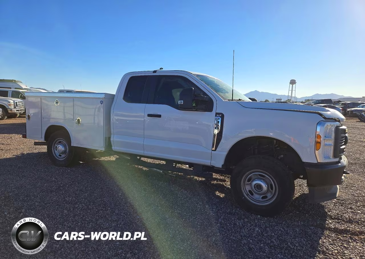 2025 Ford F350 Super Duty VIN:1FT8X3BA1SEC04401 - 4
