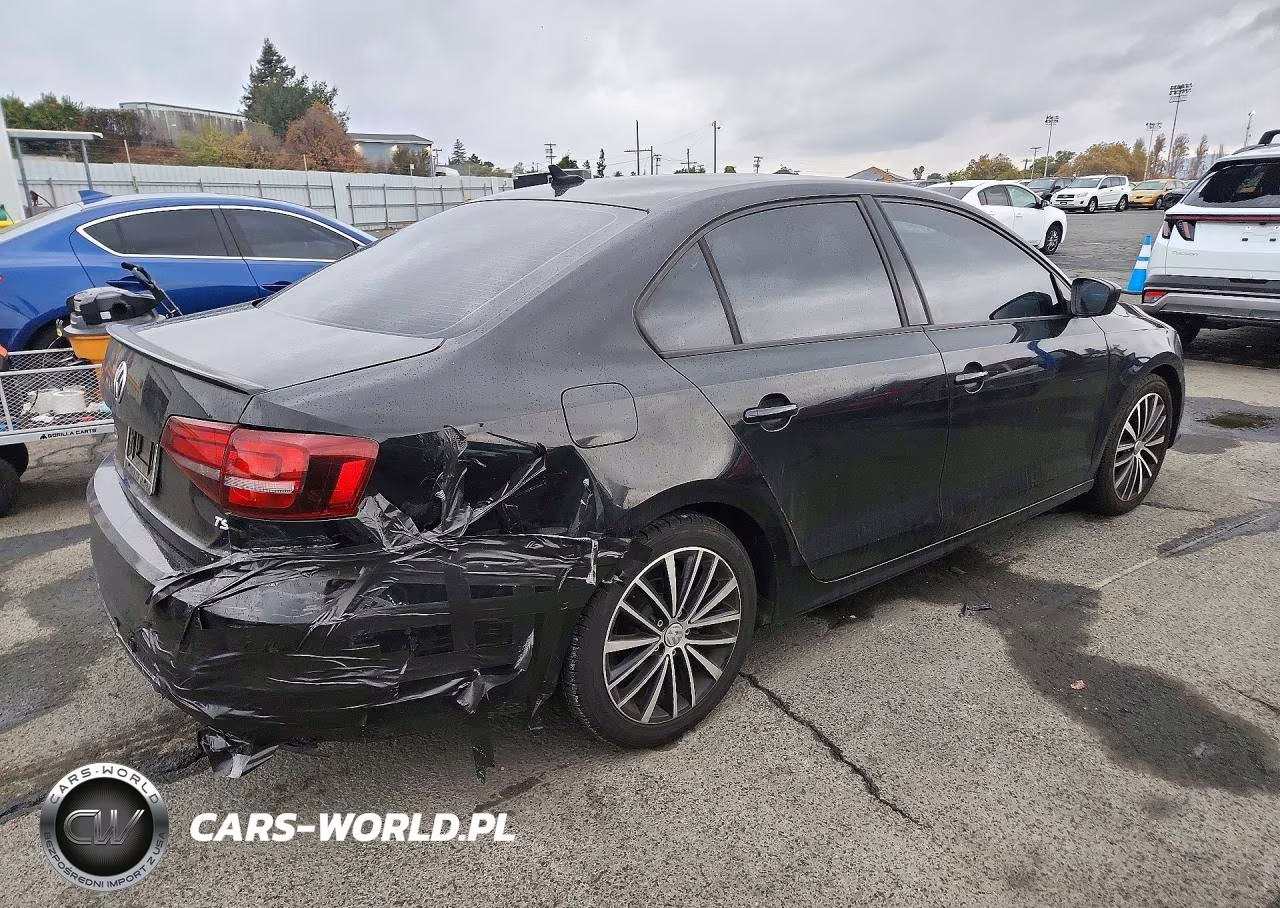 2016 Volkswagen Jetta Sport VIN:3VWD17AJ5GM385414 - 3