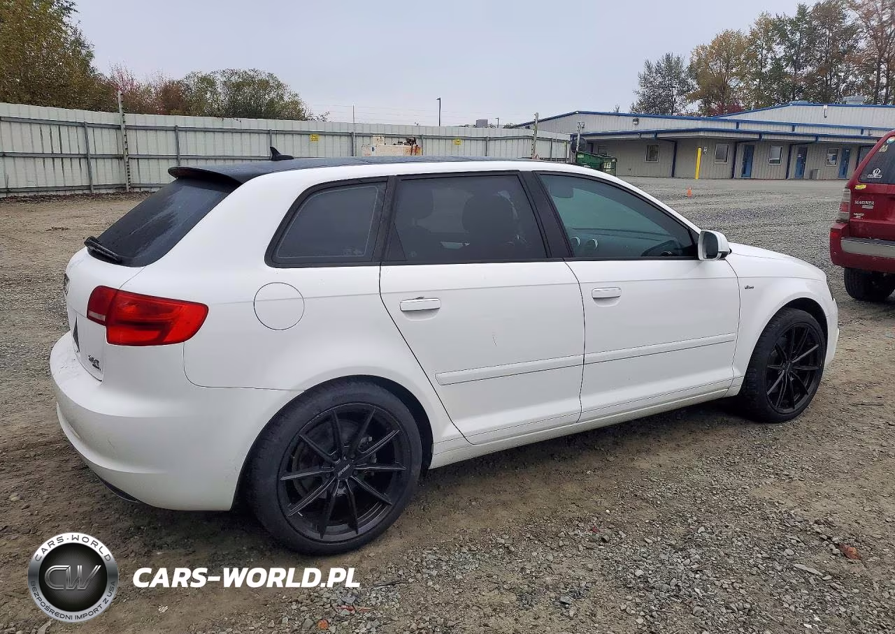 2013 Audi A3 Premium Plus VIN:WAUMFAFM5DA031399 - 3
