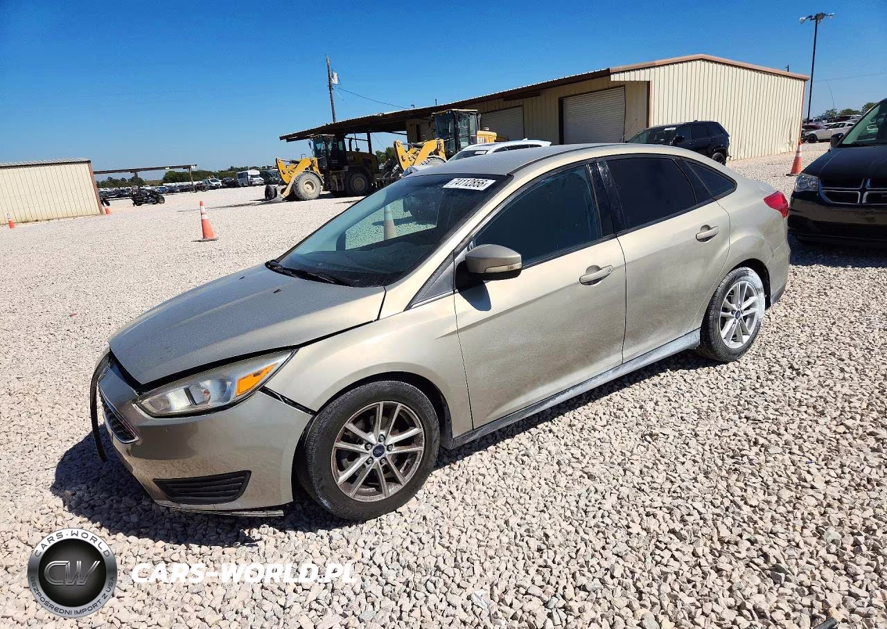 2016 Ford Focus Se VIN:1FADP3F28GL257963 - 1