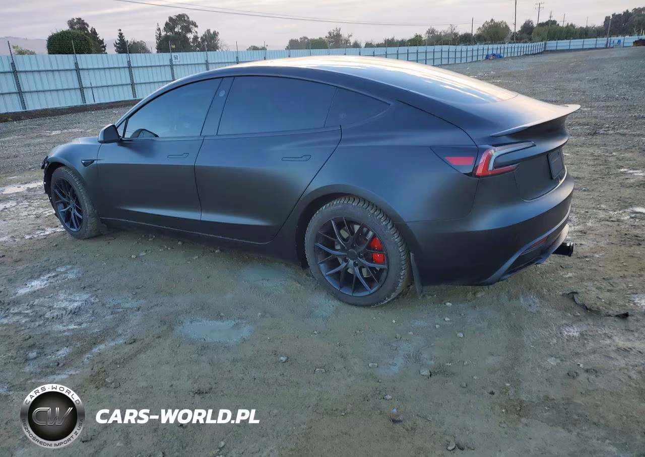 2024 Tesla Model 3 VIN:5YJ3E1ETXRF768011 - 2