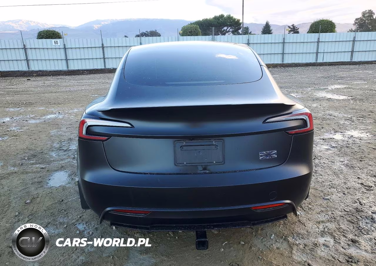 2024 Tesla Model 3 VIN:5YJ3E1ETXRF768011 - 6