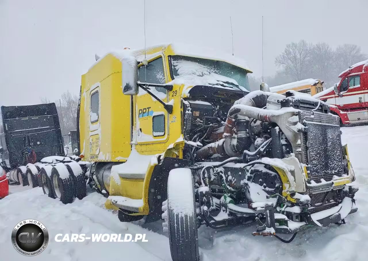 2009 Kenworth T660 Semi Truck