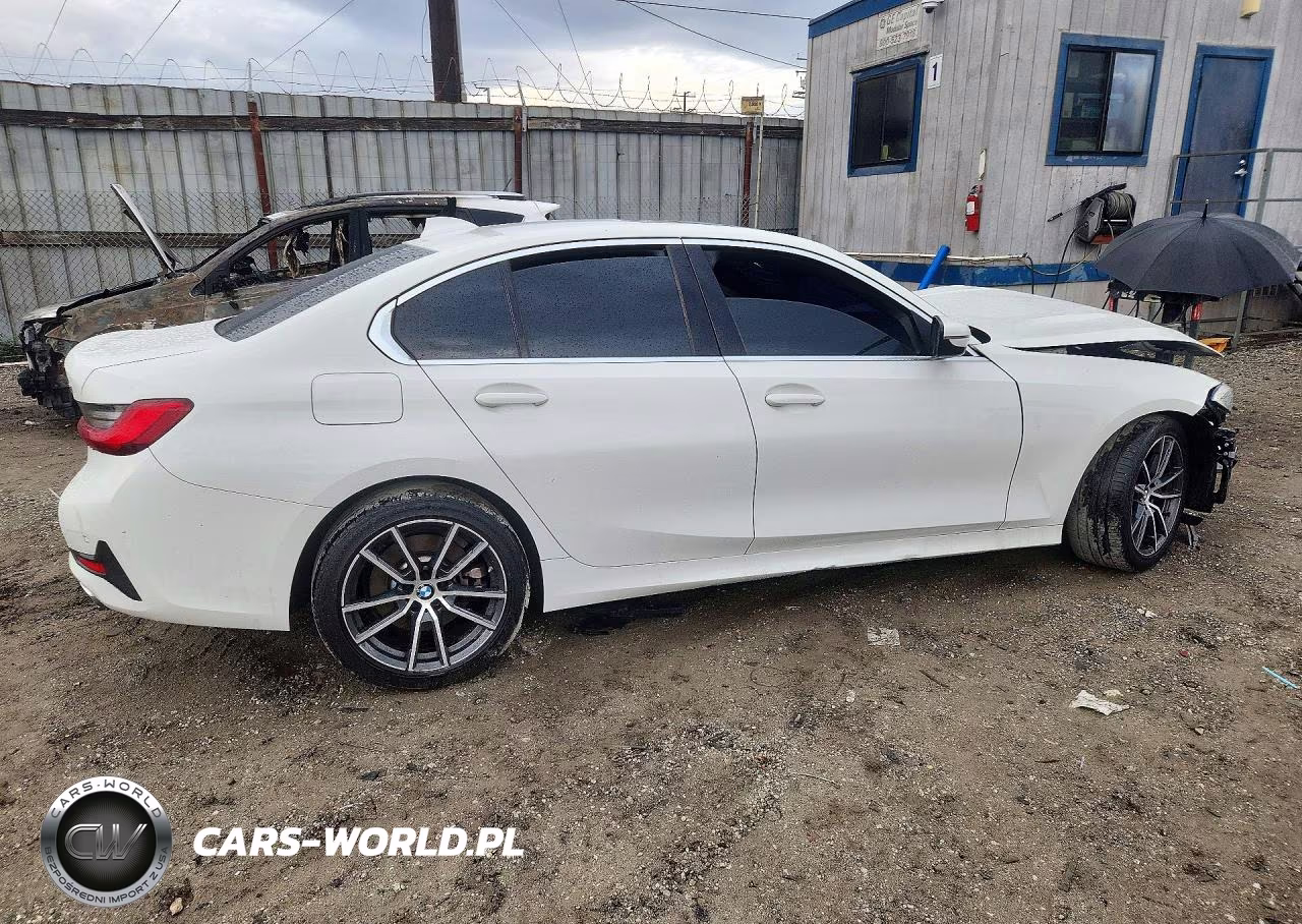 2019 BMW 330I VIN:WBA5R1C51KAJ98235 - 3