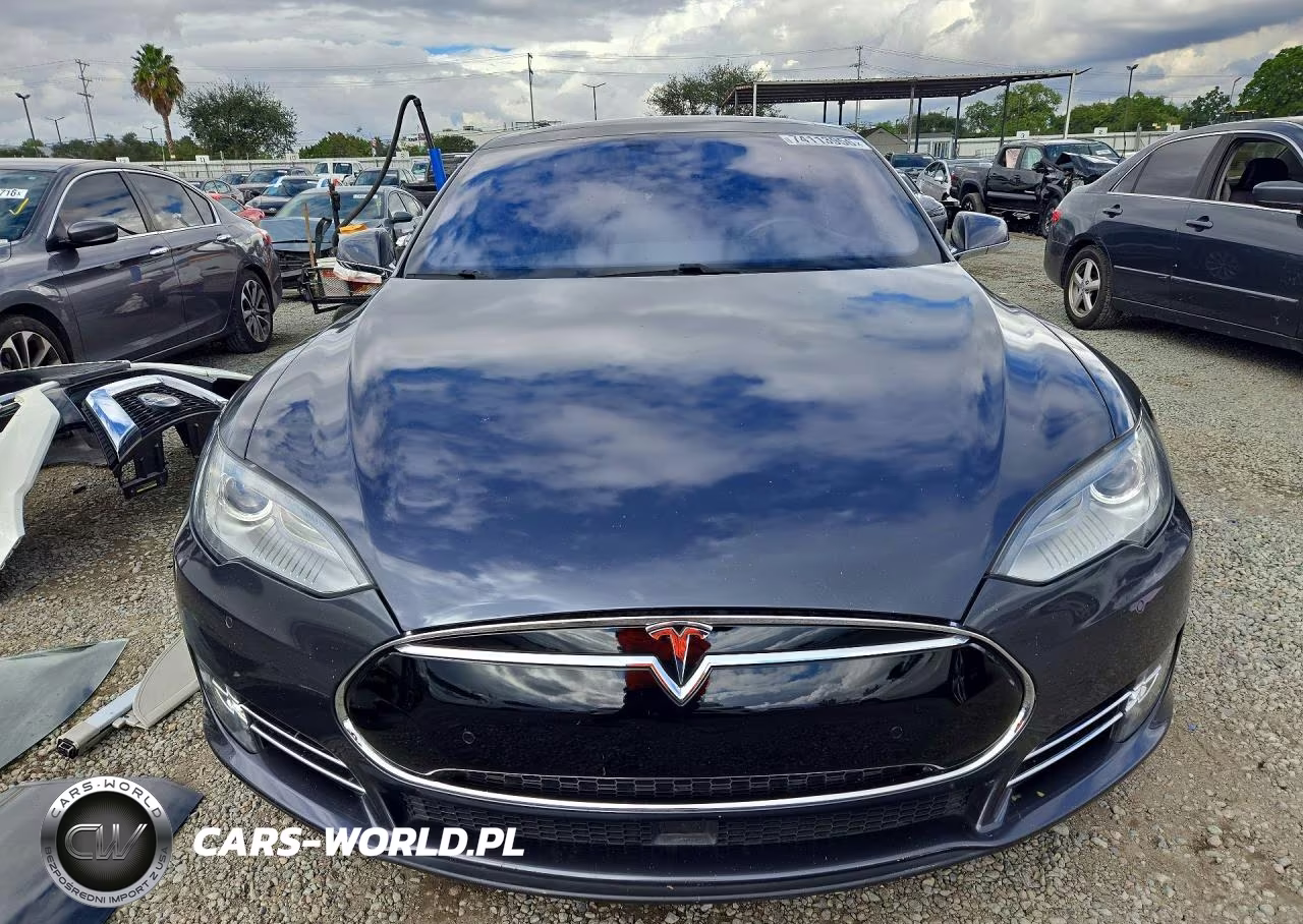 2015 Tesla Model S 85D VIN:5YJSA1H24FF096839 - 5