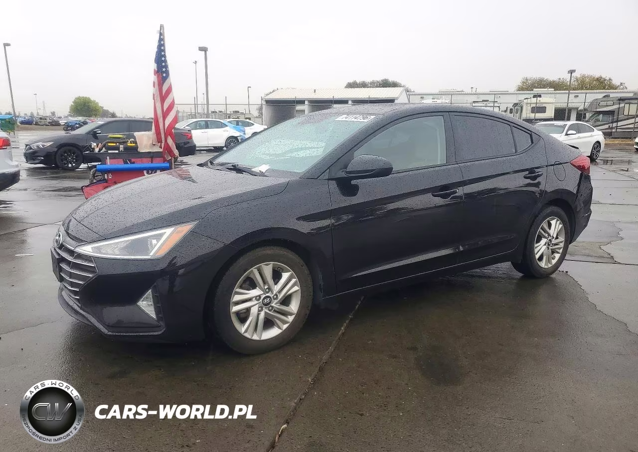 2020 Hyundai Elantra Value Edition – zdjęcie 1 z 12