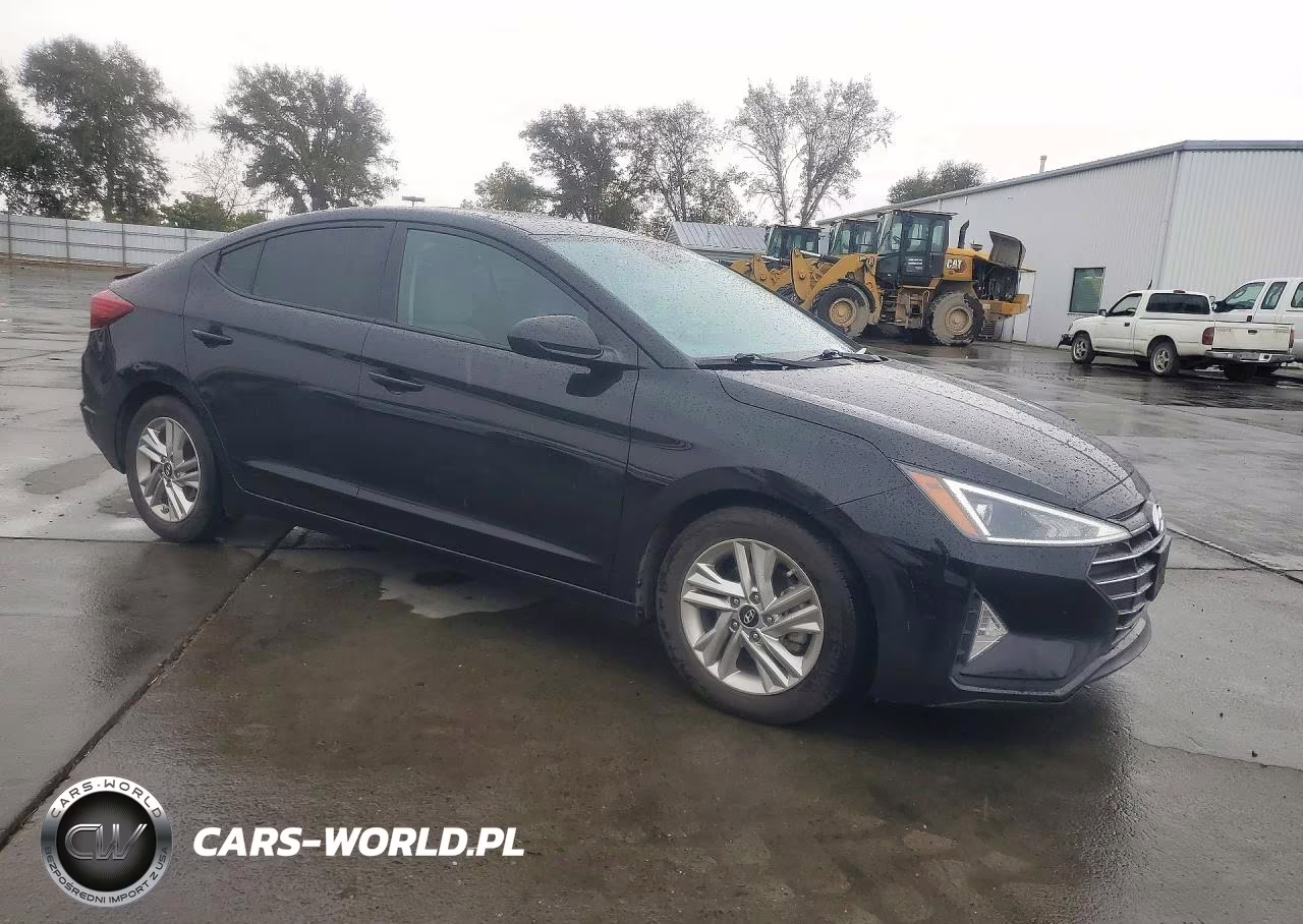 2020 Hyundai Elantra Value Edition VIN:5NPD84LF9LH523798 - 4