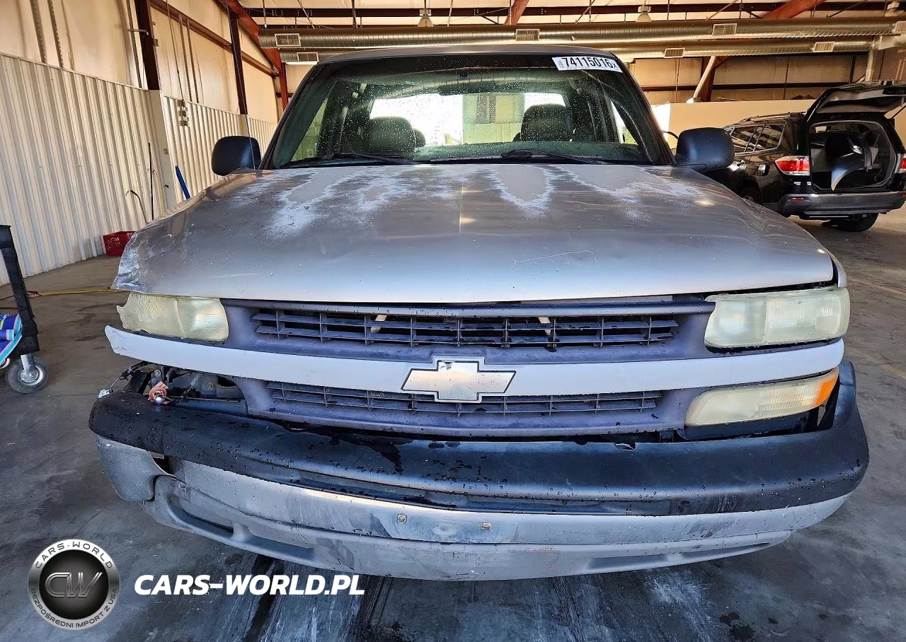 2002 Chevrolet Silverado C1500 VIN:2GCEC19X121423602 - 5