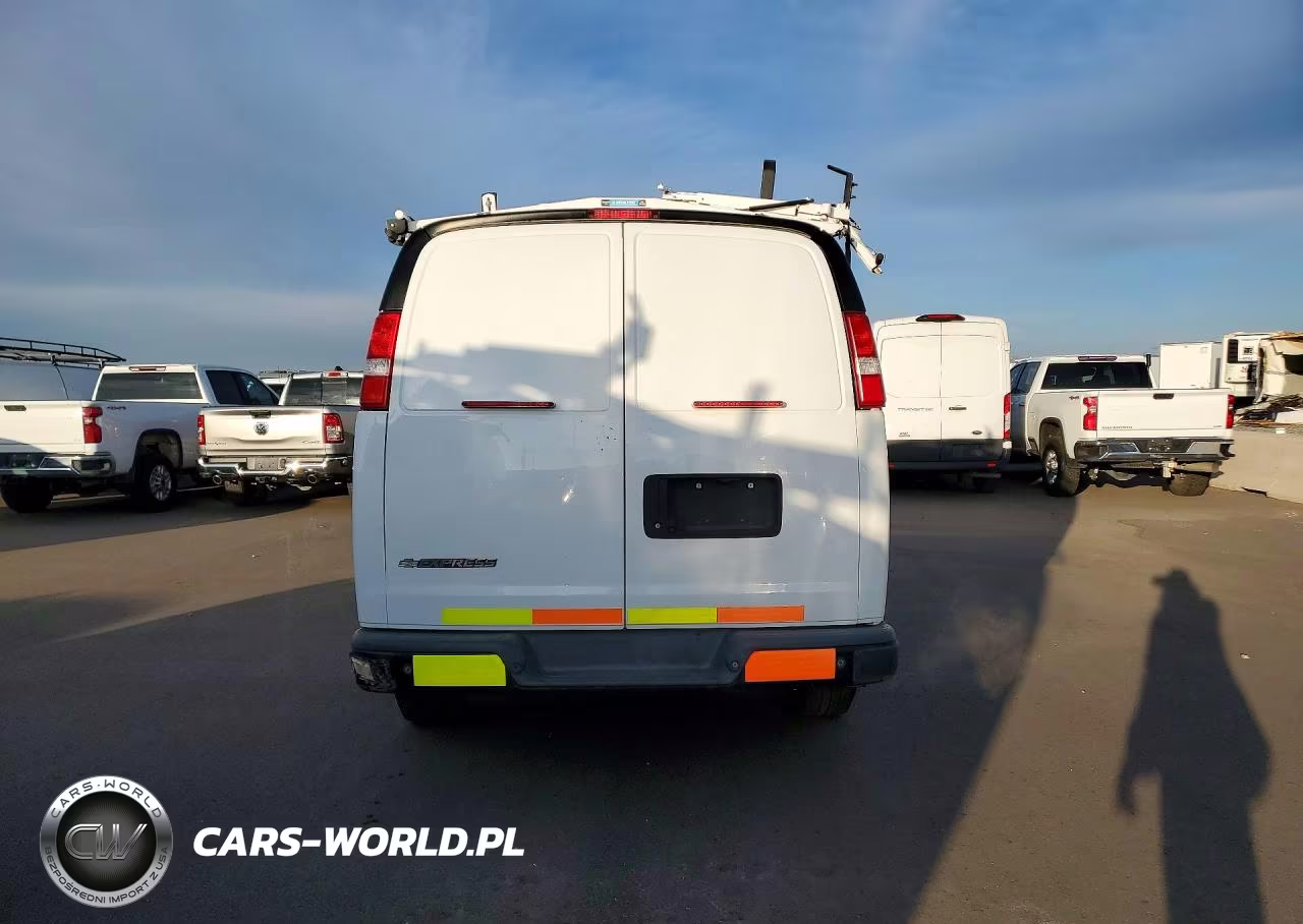 2020 Chevrolet Express G2500 VIN:1GCWGAFP7L1262709 - 6