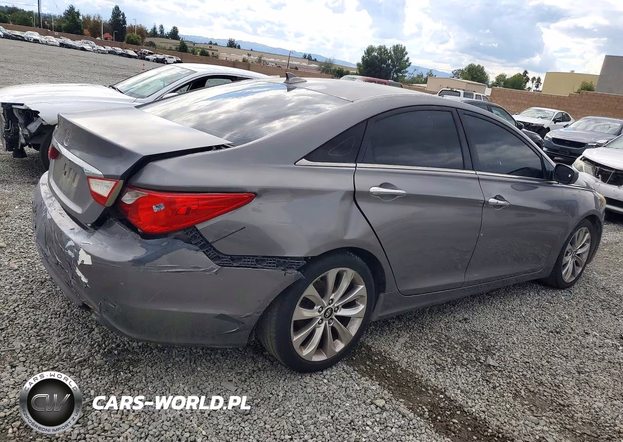 2013 Hyundai Sonata Se VIN:5NPEC4AC3DH734430 - 3