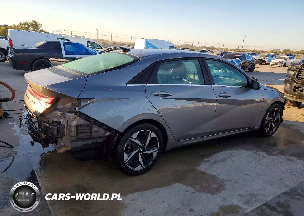 2021 Hyundai Elantra Limited VIN:KMHLP4AG0MU152463 - 3