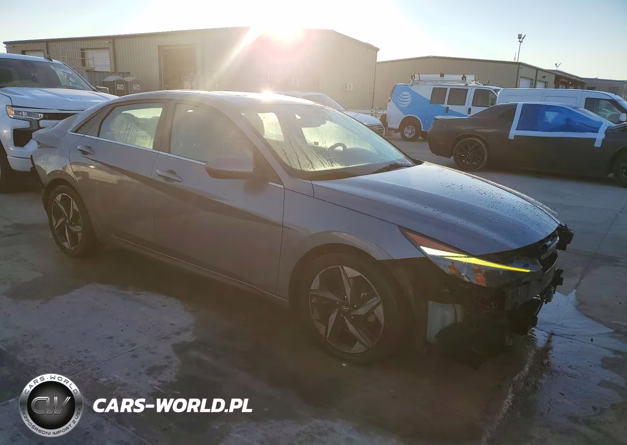 2021 Hyundai Elantra Limited VIN:KMHLP4AG0MU152463 - 4
