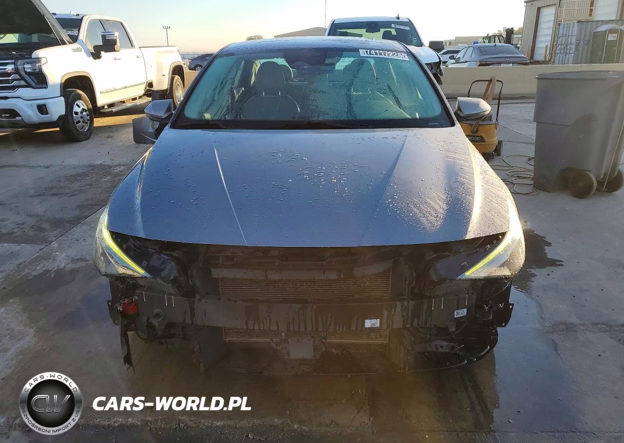 2021 Hyundai Elantra Limited VIN:KMHLP4AG0MU152463 - 5