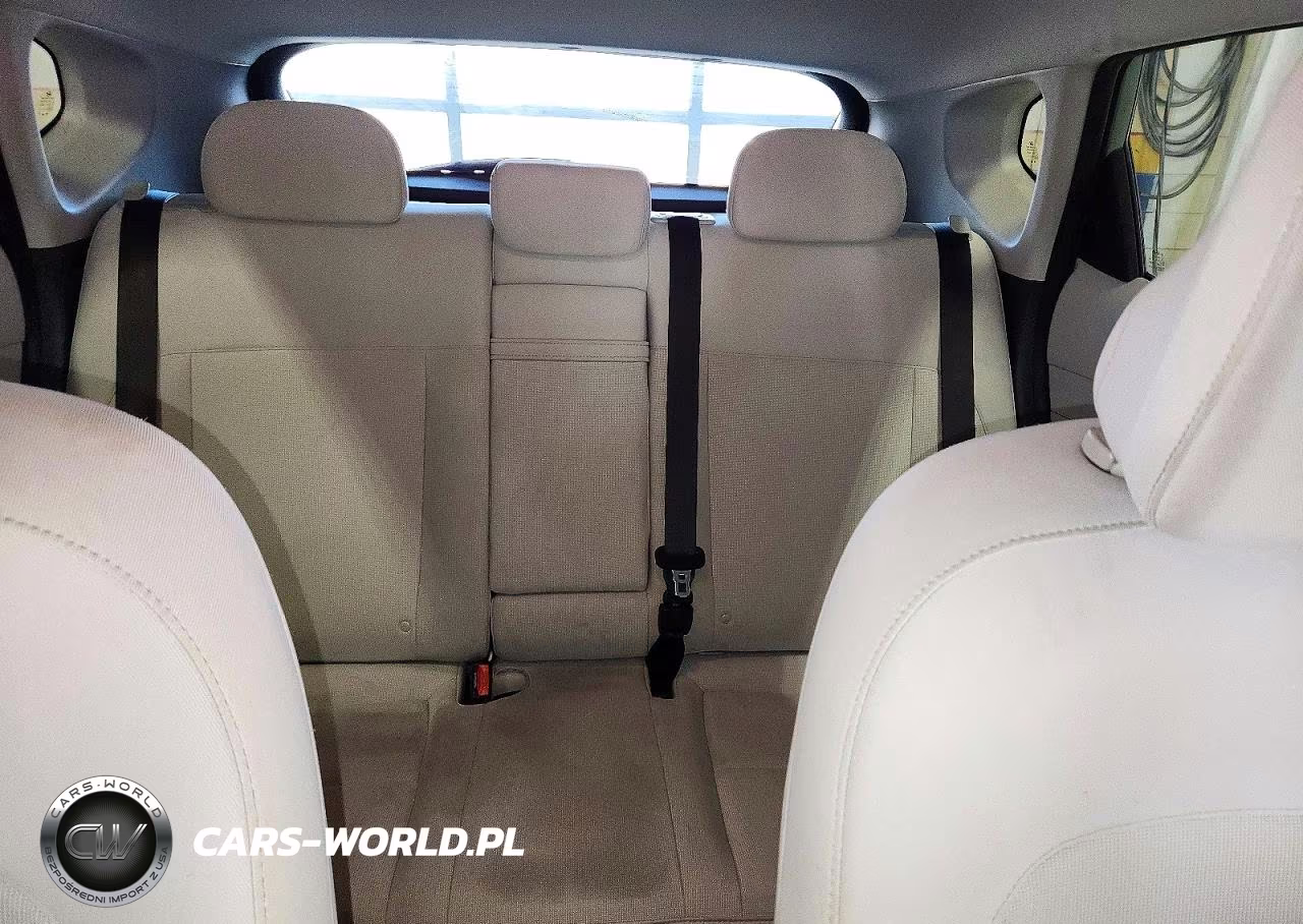 2024 Hyundai Kona Sel VIN:KM8HBCABXRU116175 - 10