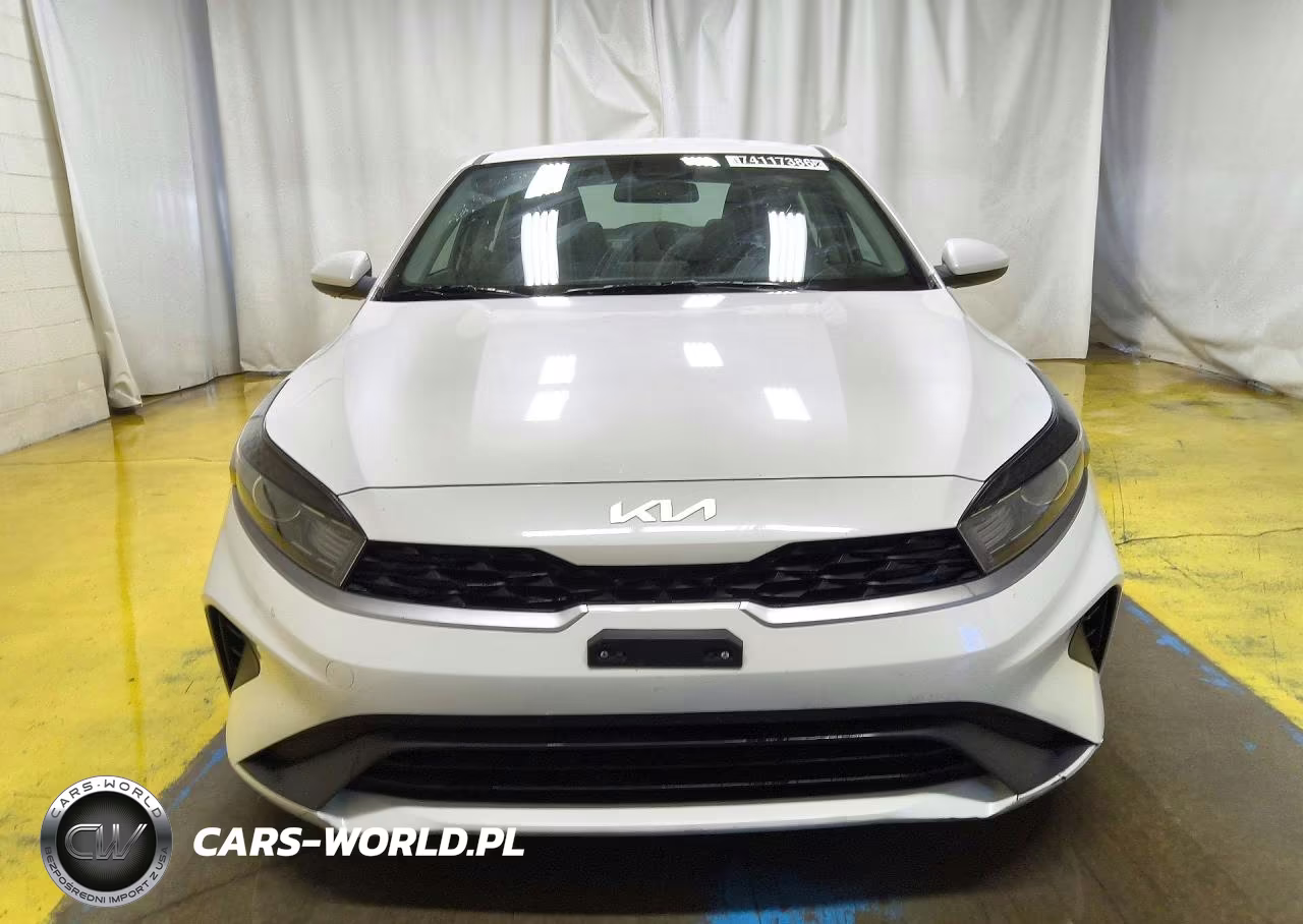 2024 Kia Forte Lxs VIN:3KPF24AD4RE742578 - 5