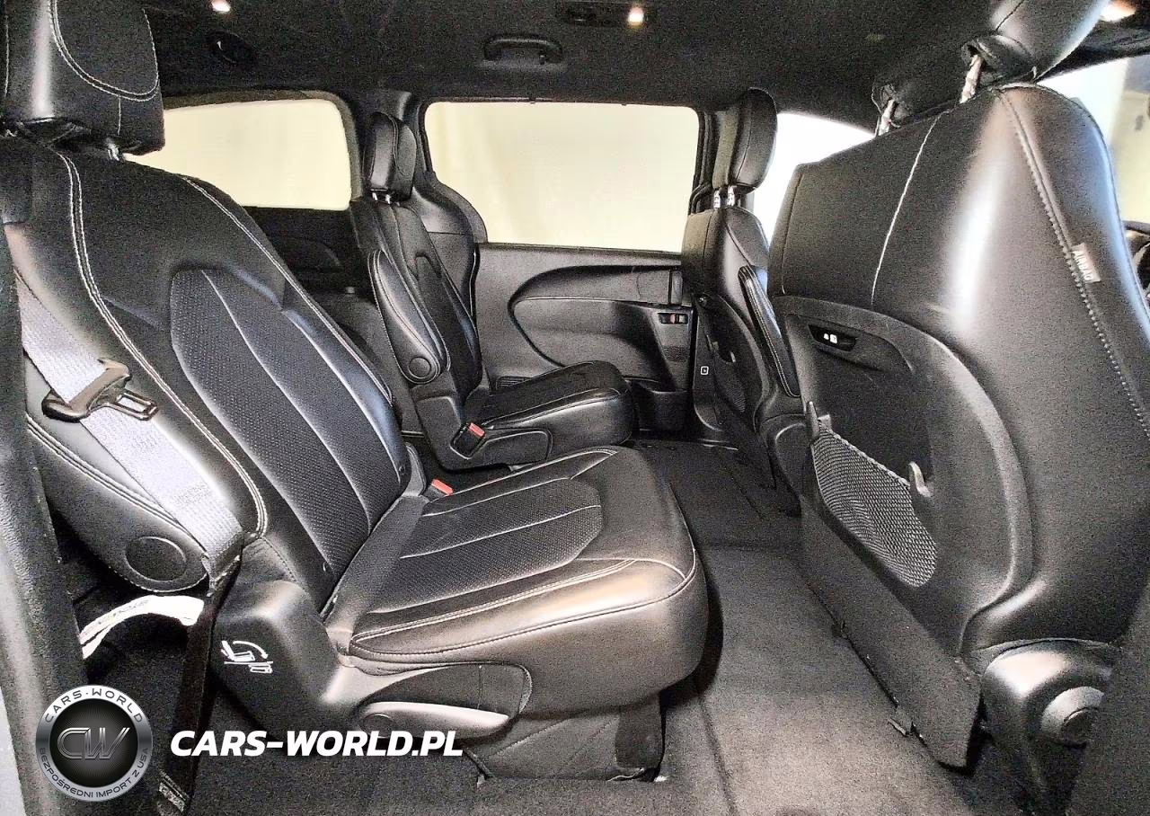 2025 Chrysler Pacifica Select VIN:2C4RC1BG5SR502400 - 11