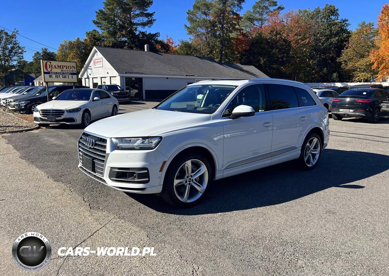 2019 Audi Q7 Prestige VIN:WA1VAAF70KD017366 - 2