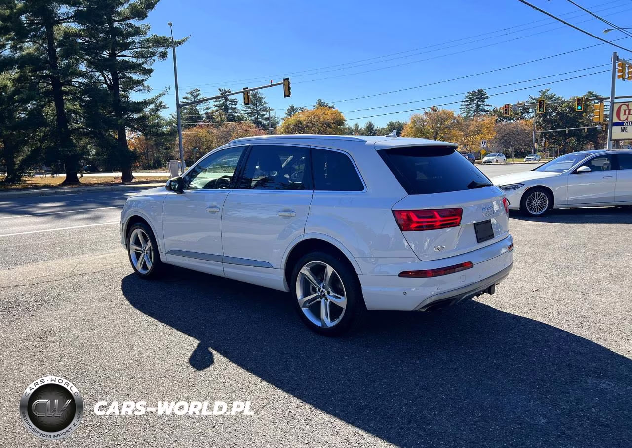 2019 Audi Q7 Prestige VIN:WA1VAAF70KD017366 - 3
