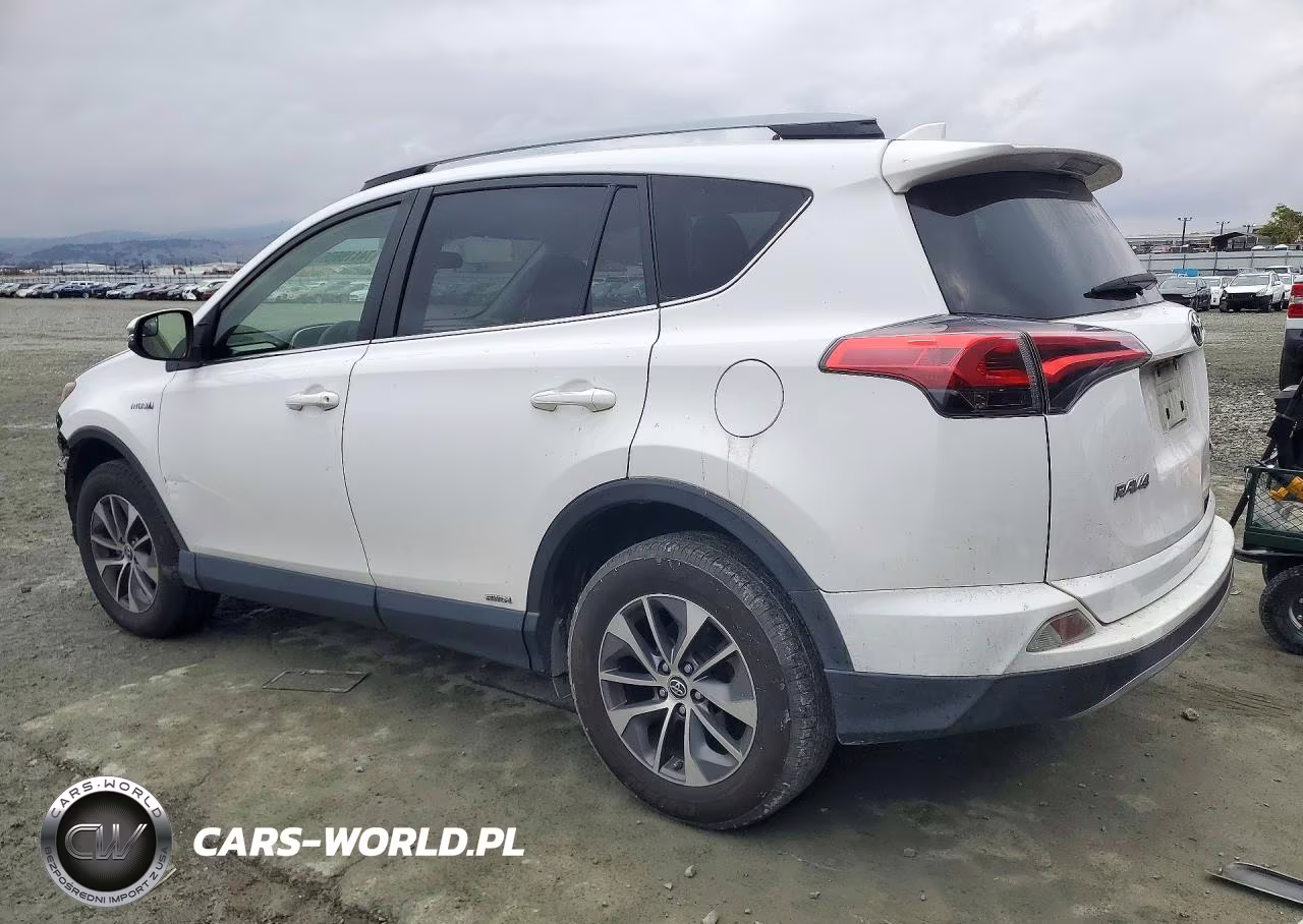 2018 Toyota Rav4 Hybrid Le VIN:JTMRJREV9JD197726 - 2