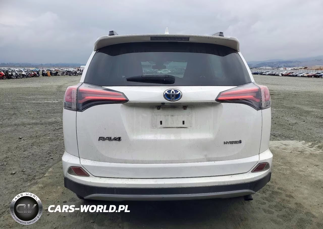 2018 Toyota Rav4 Hybrid Le VIN:JTMRJREV9JD197726 - 6