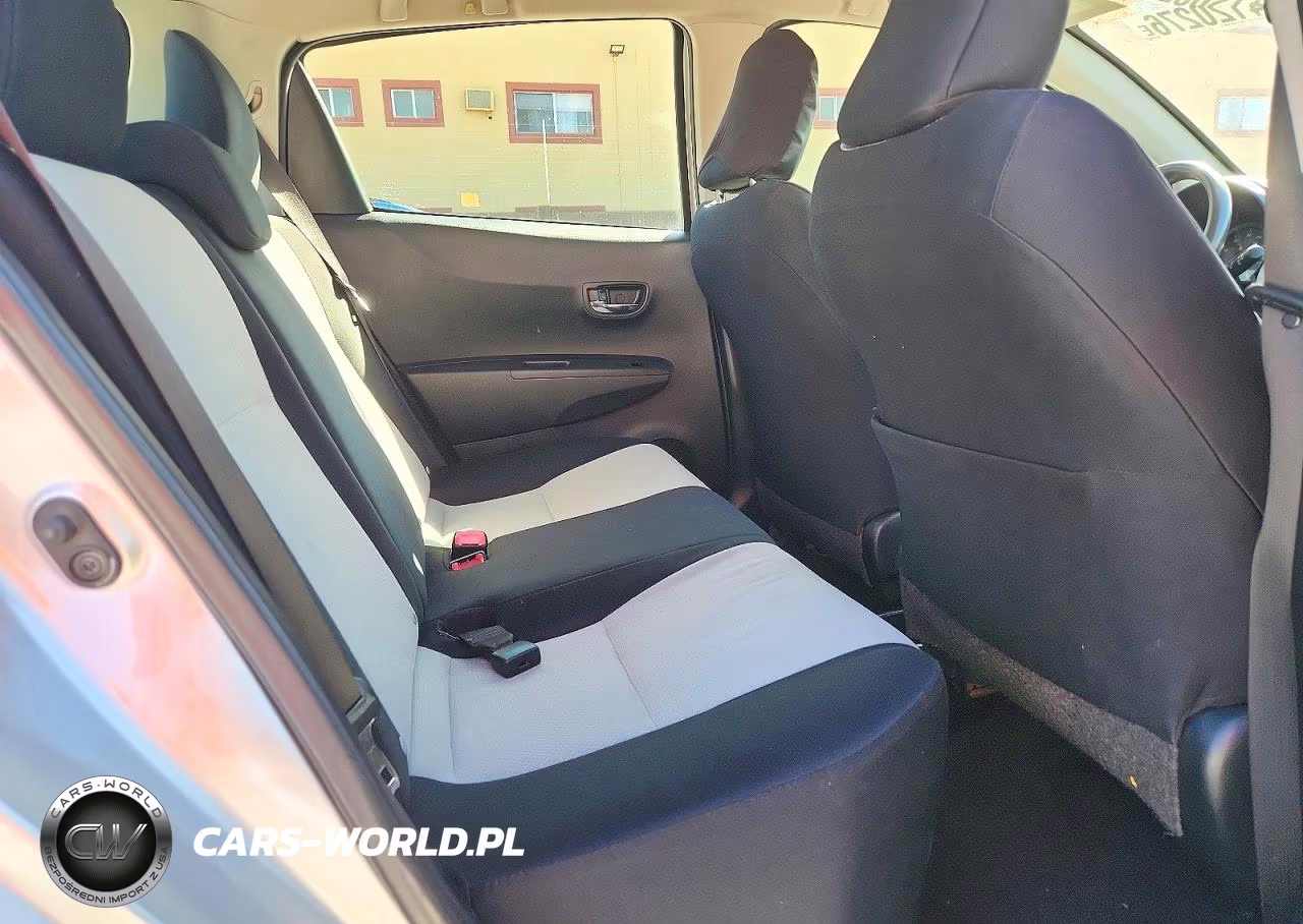 2012 Toyota Yaris 5-Door Le VIN:JTDKTUD30CD541168 - 10