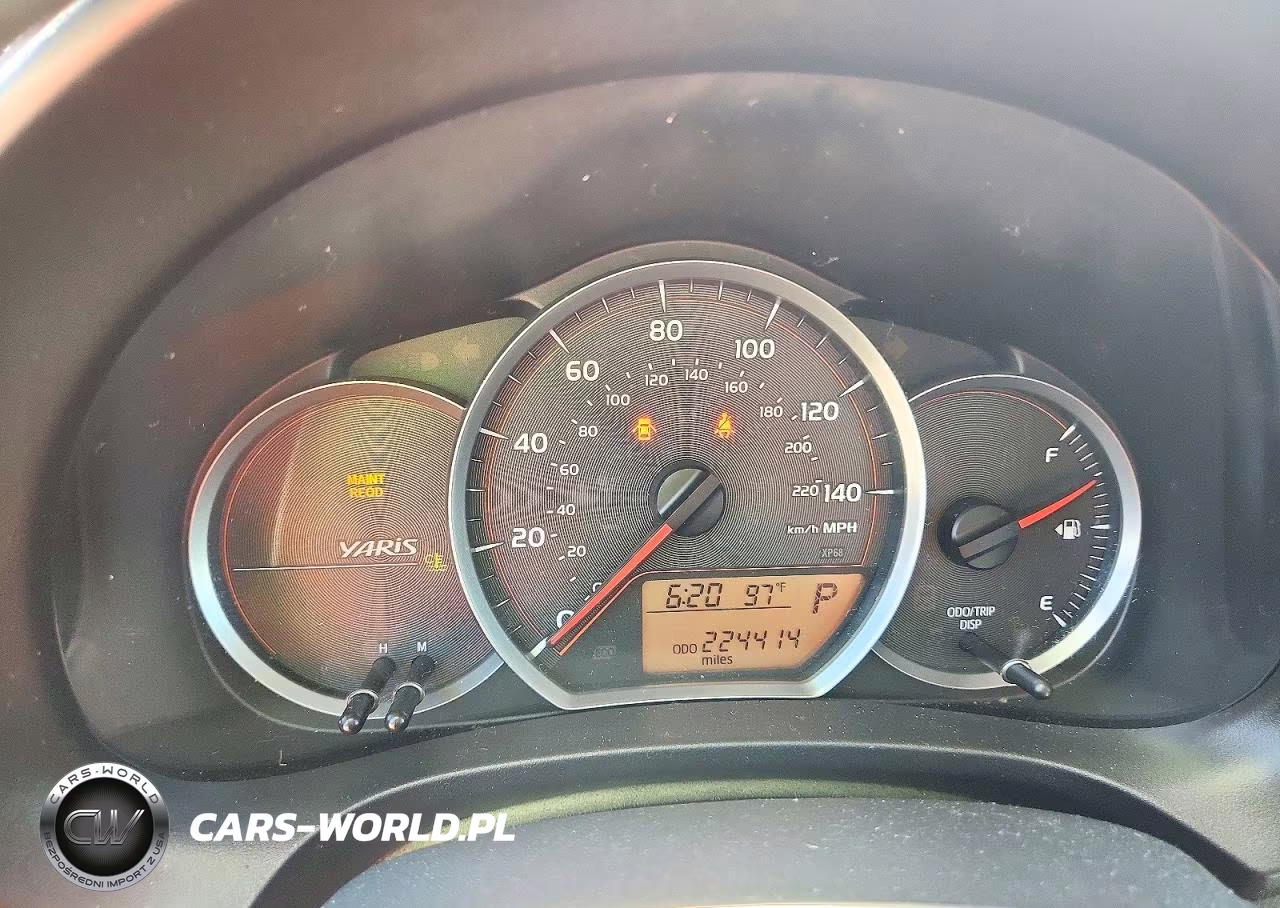2012 Toyota Yaris 5-Door Le VIN:JTDKTUD30CD541168 - 9