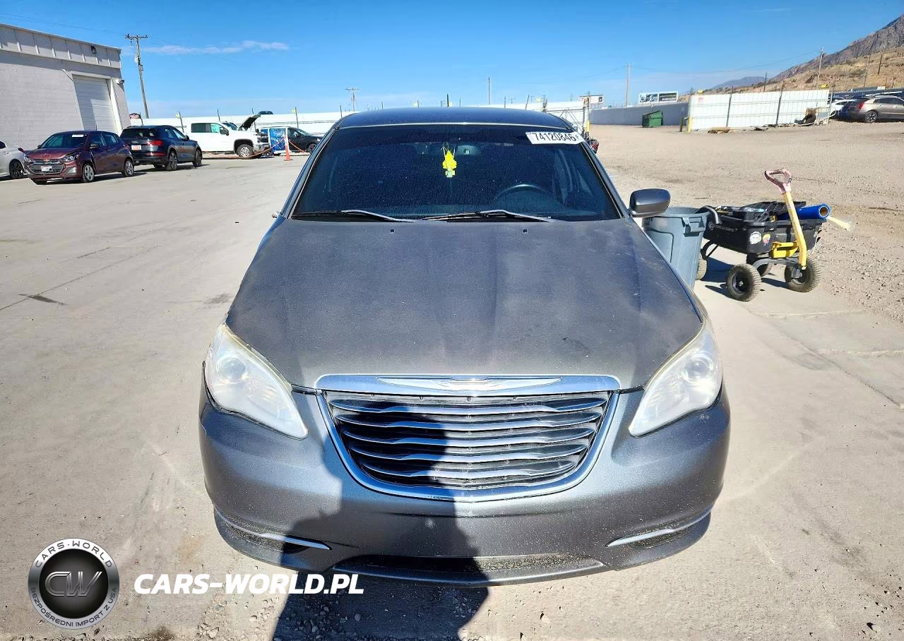 2012 Chrysler 200 Touring VIN:1C3CCBBB1CN143999 - 5